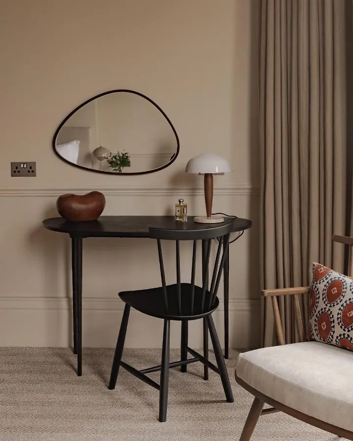 Leighton House - Boutique Guesthouse Bed & Breakfast
