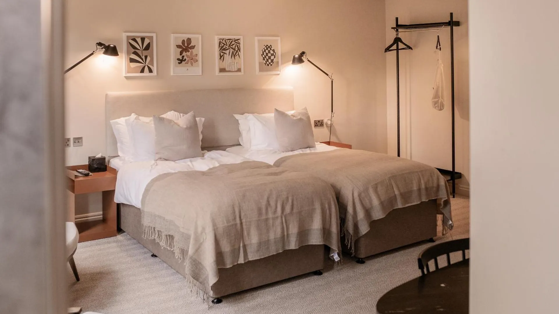 Leighton House - Boutique Guesthouse Bath