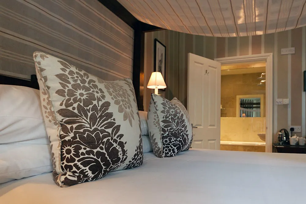 Leighton House - Boutique Guesthouse Bed & Breakfast