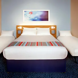 Travelodge 3* Staines-upon-Thames